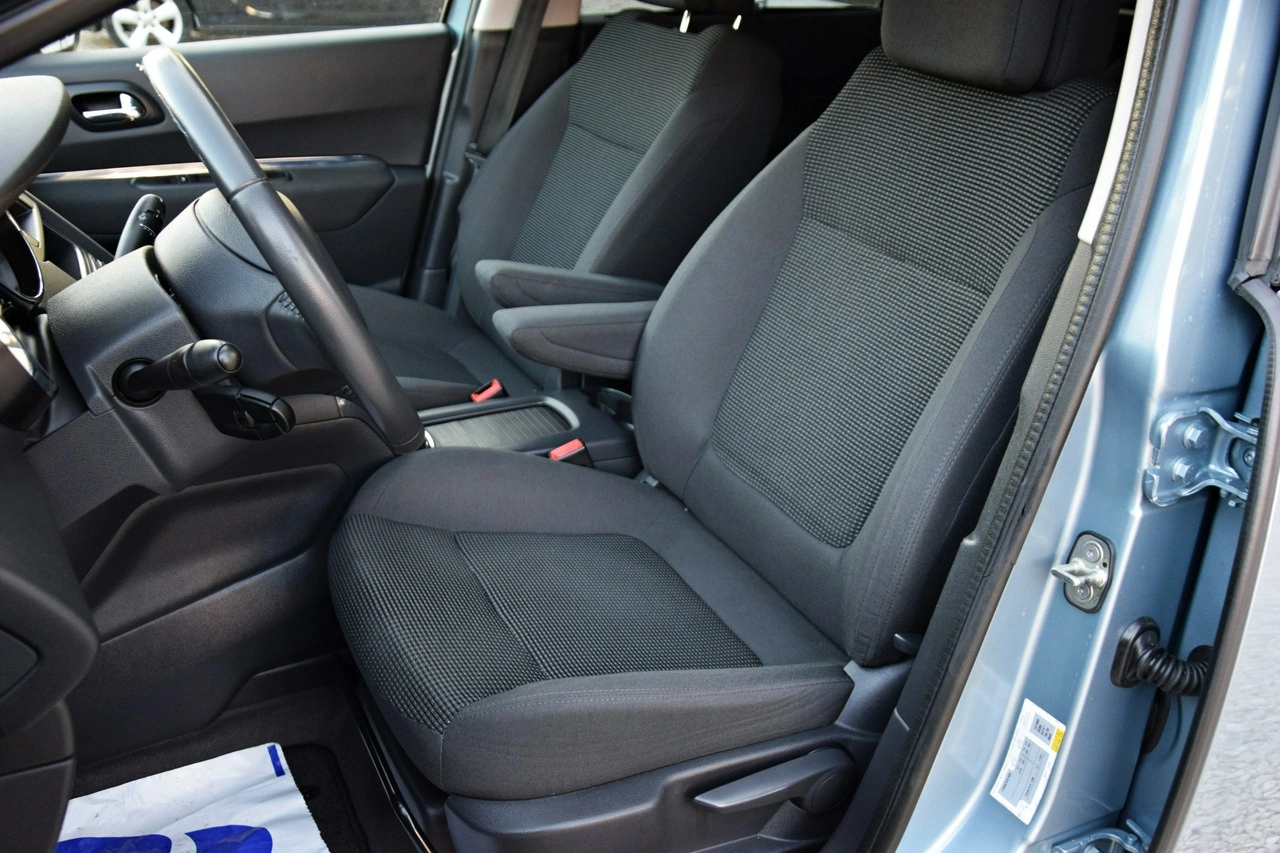 Peugeot 5008 - Zdjęcie 29
