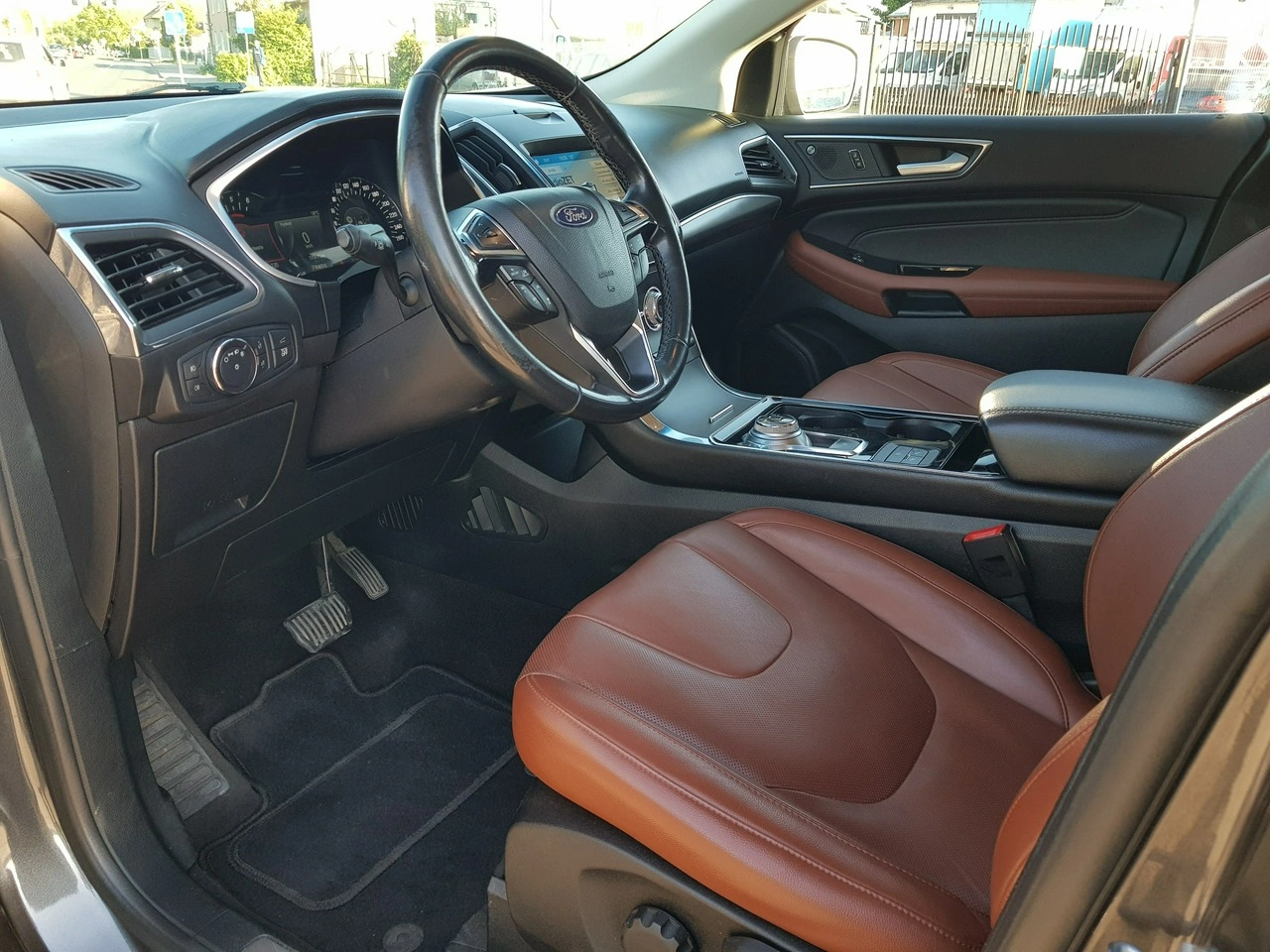 Ford Edge - Zdjęcie 10
