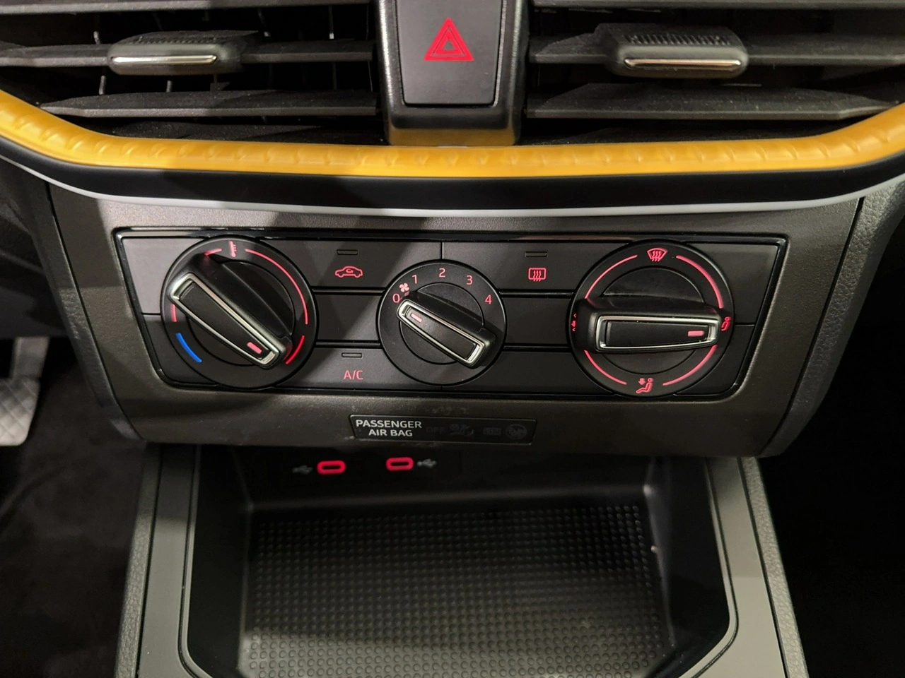 Seat Ibiza - Zdjęcie 14
