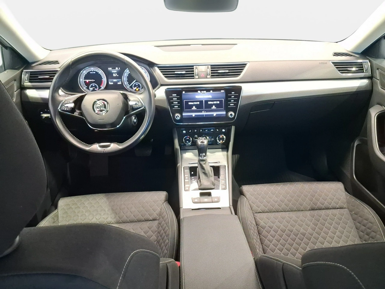 Skoda Superb - Zdjęcie 12