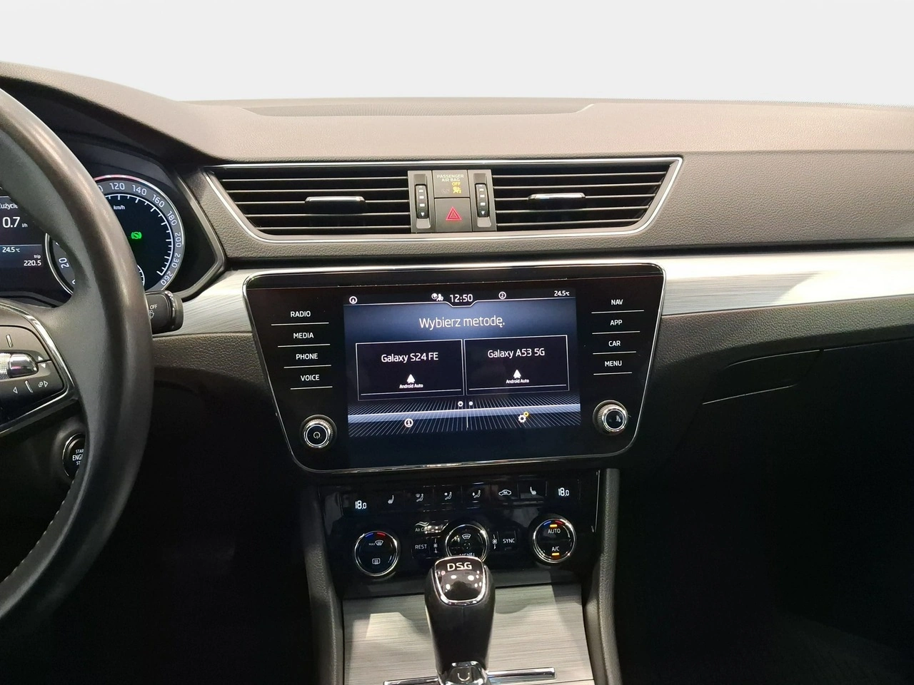 Skoda Superb - Zdjęcie 14