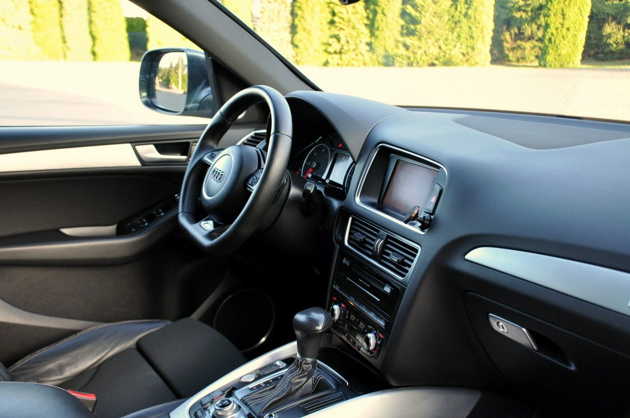 Audi Q5 - Zdjęcie 17