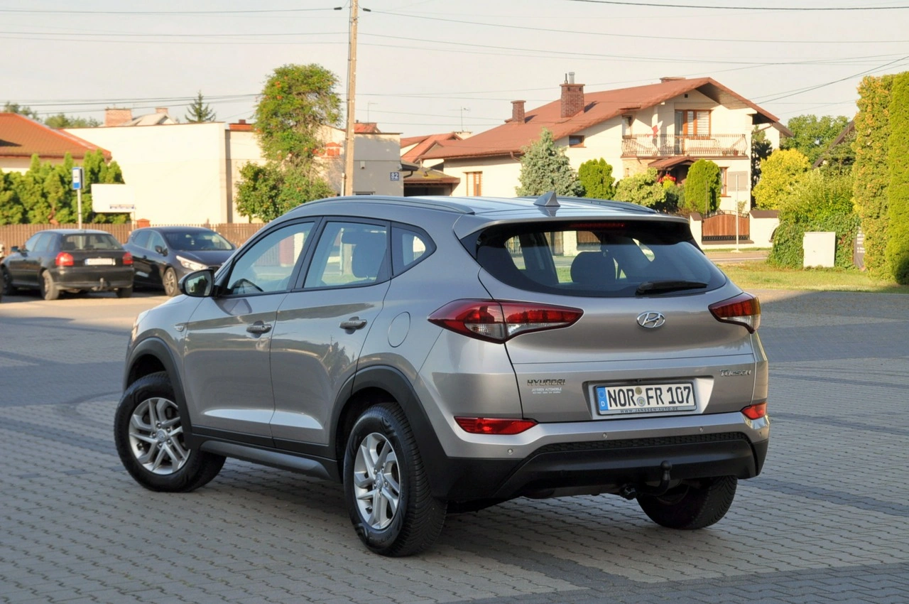 Hyundai Tucson - Zdjęcie 13