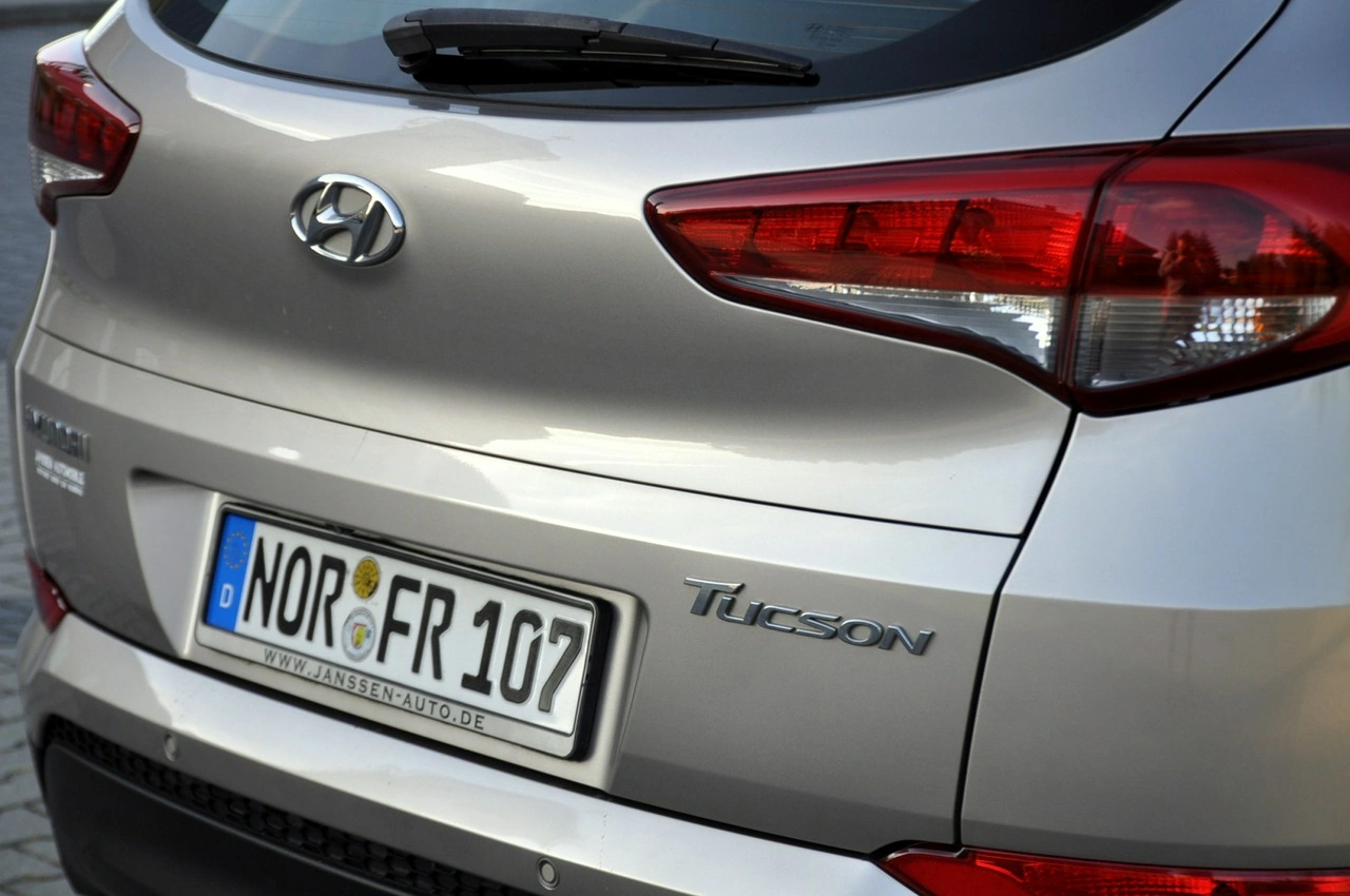 Hyundai Tucson - Zdjęcie 15