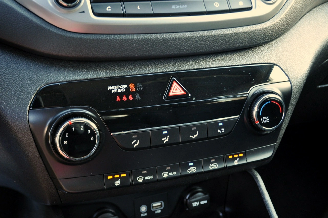 Hyundai Tucson - Zdjęcie 32