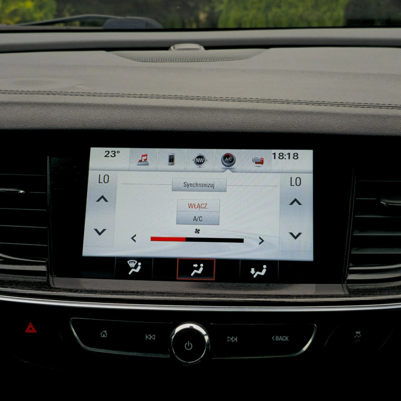 Opel Insignia - Zdjęcie 29