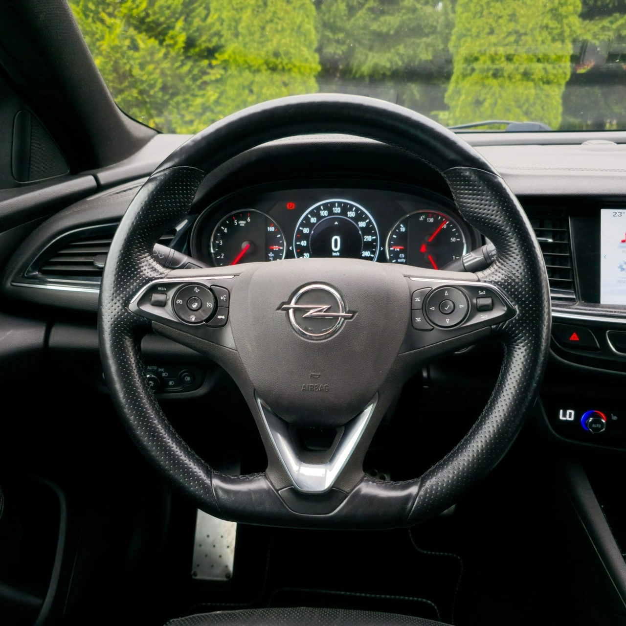Opel Insignia - Zdjęcie 38