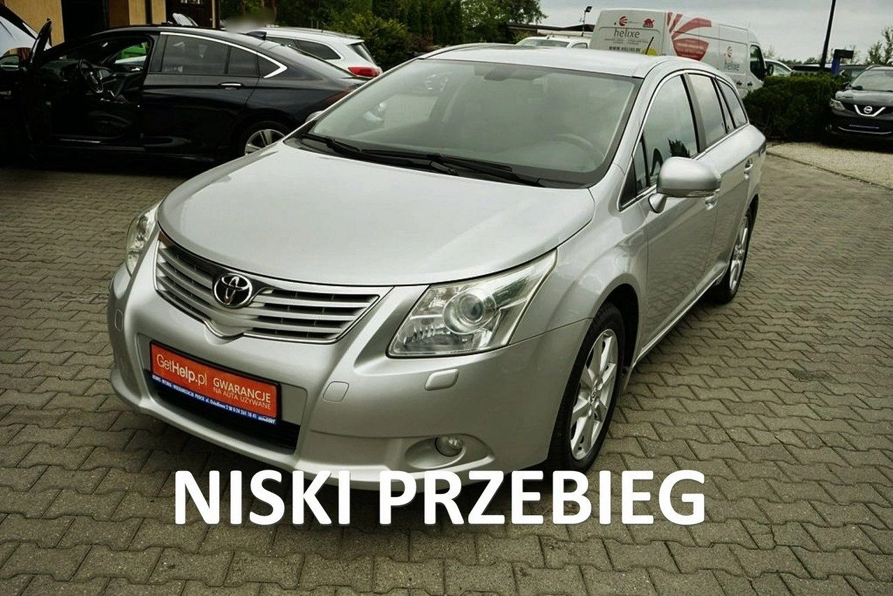 Toyota Avensis - Główne zdjęcie