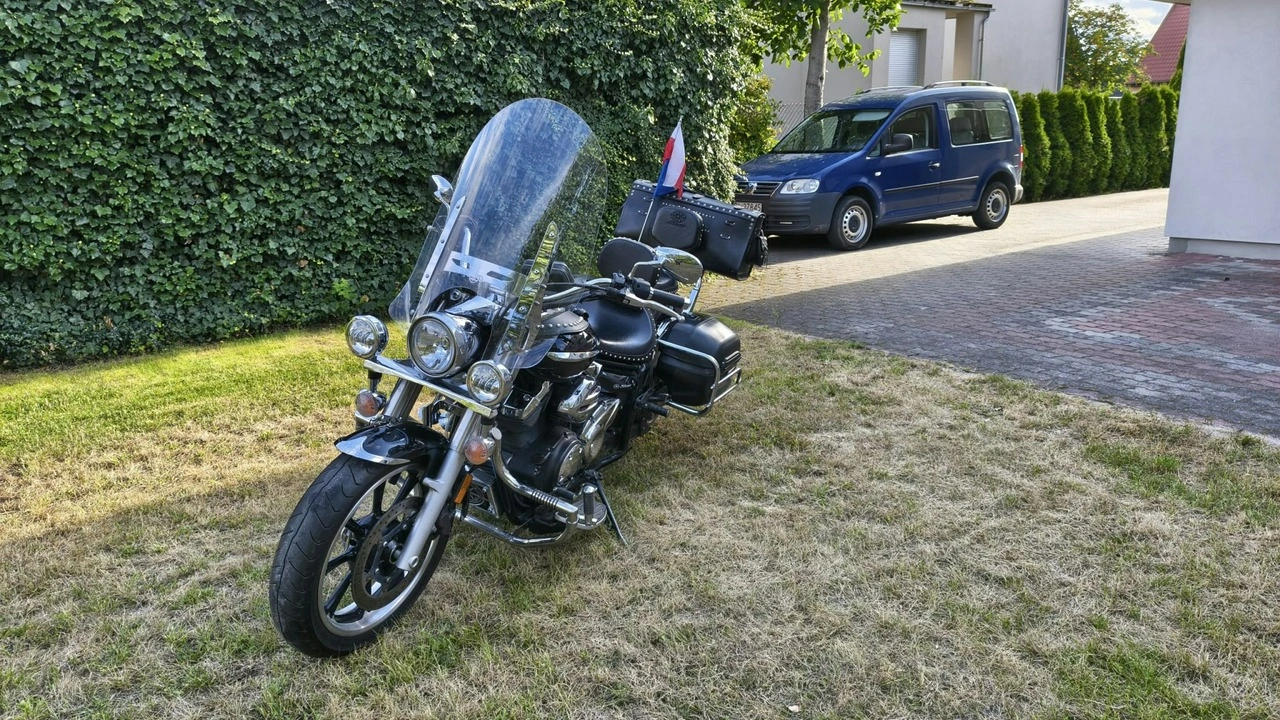 Yamaha XVS - Główne zdjęcie