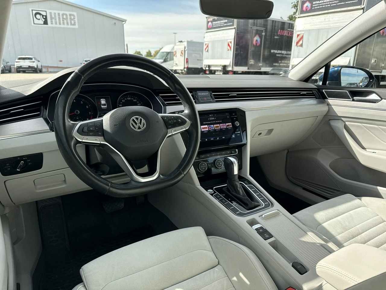 Volkswagen Passat - Zdjęcie 12