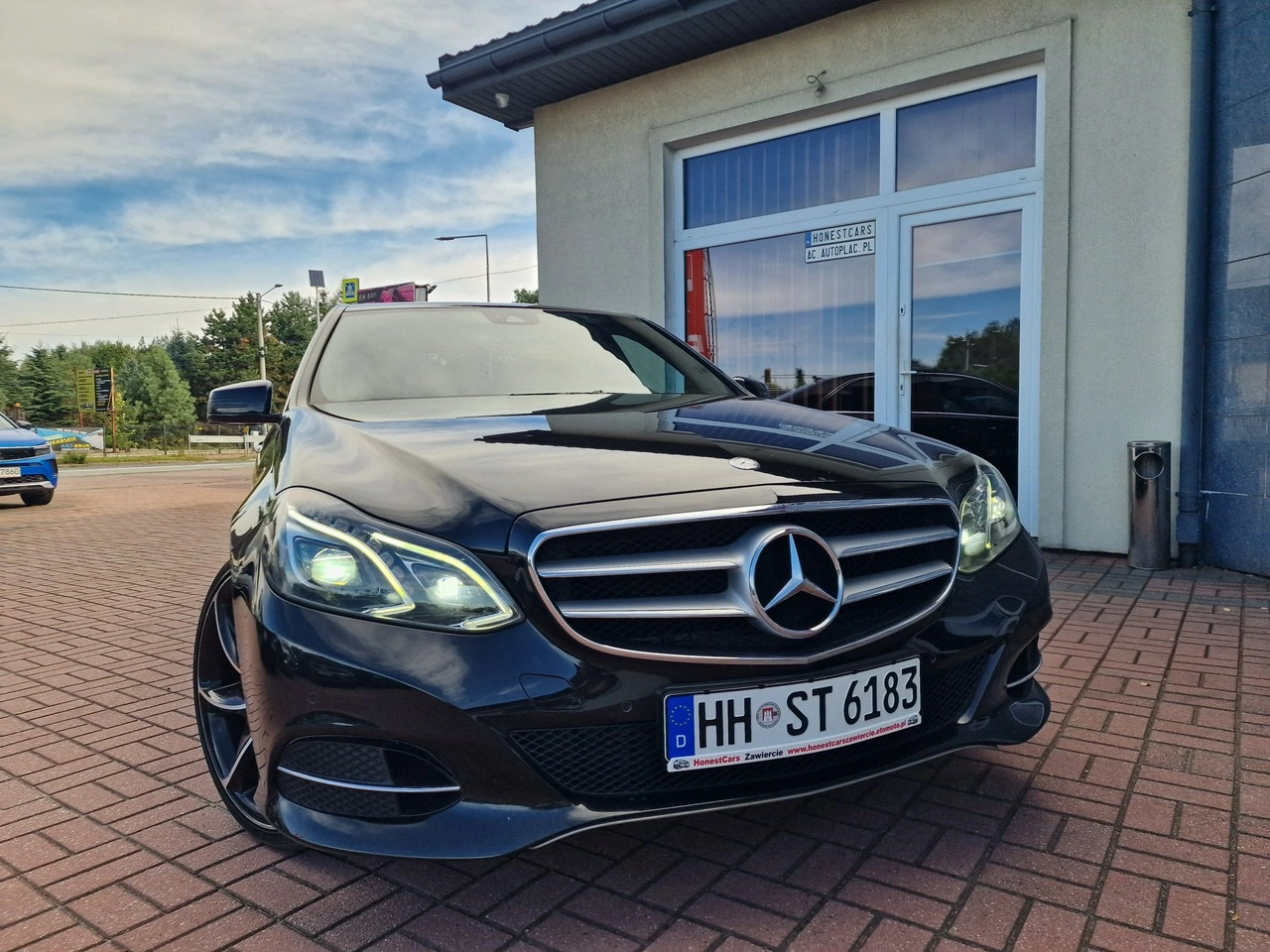 Mercedes E 200 - Zdjęcie 12