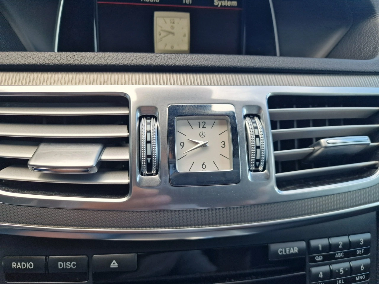 Mercedes E 200 - Zdjęcie 29