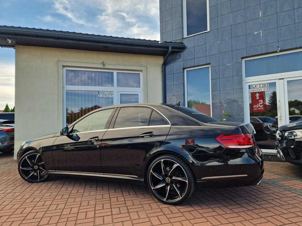 Mercedes E 200 - Zdjęcie 8