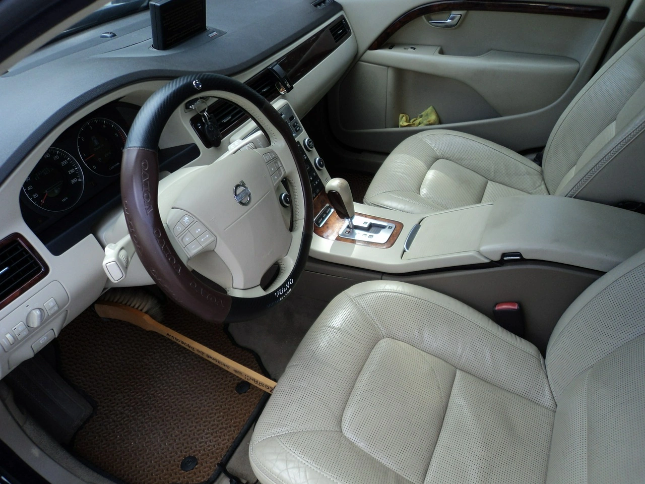 Volvo XC 70 - Zdjęcie 13