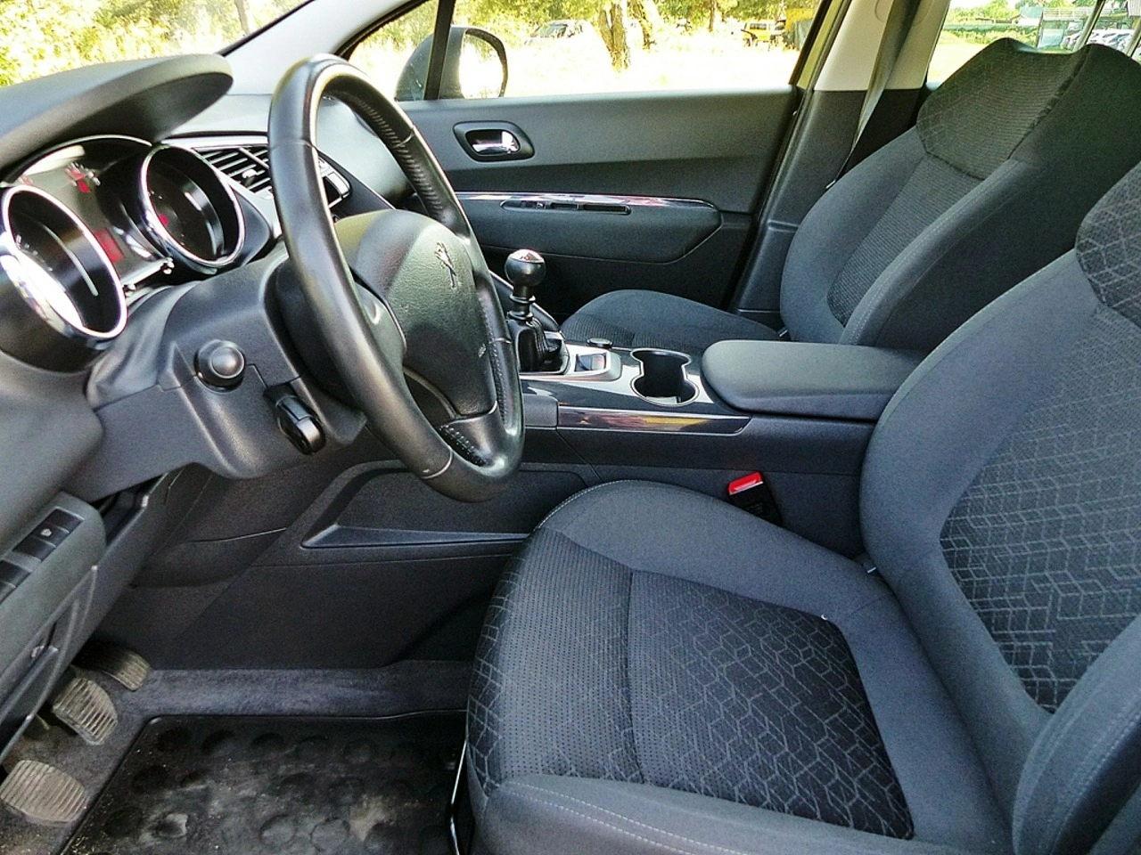 Peugeot 3008 - Zdjęcie 18