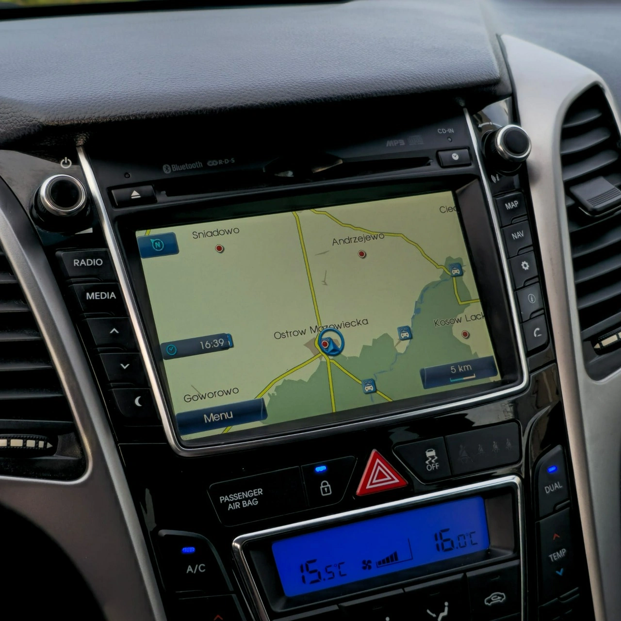 Hyundai i30 - Zdjęcie 35