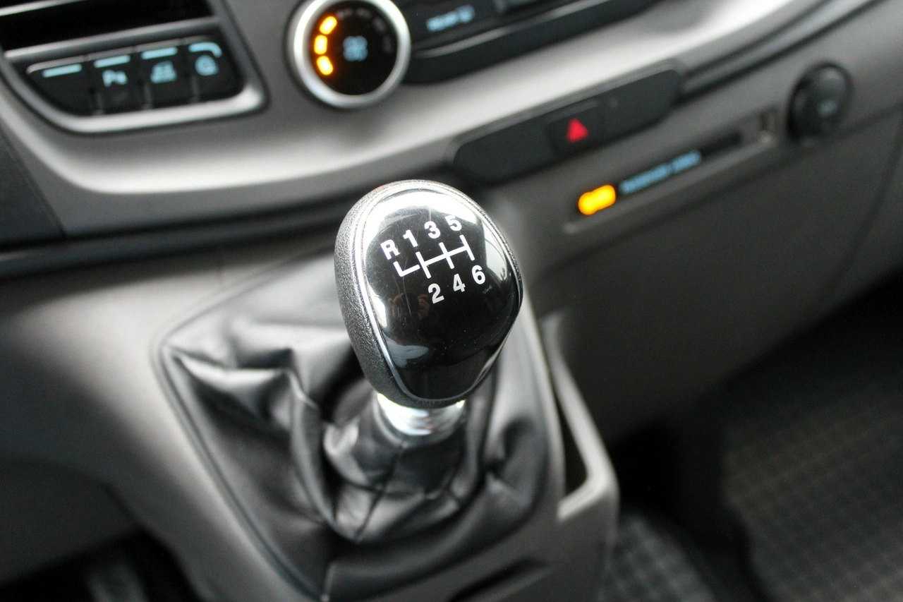 Ford Transit Custom - Zdjęcie 17
