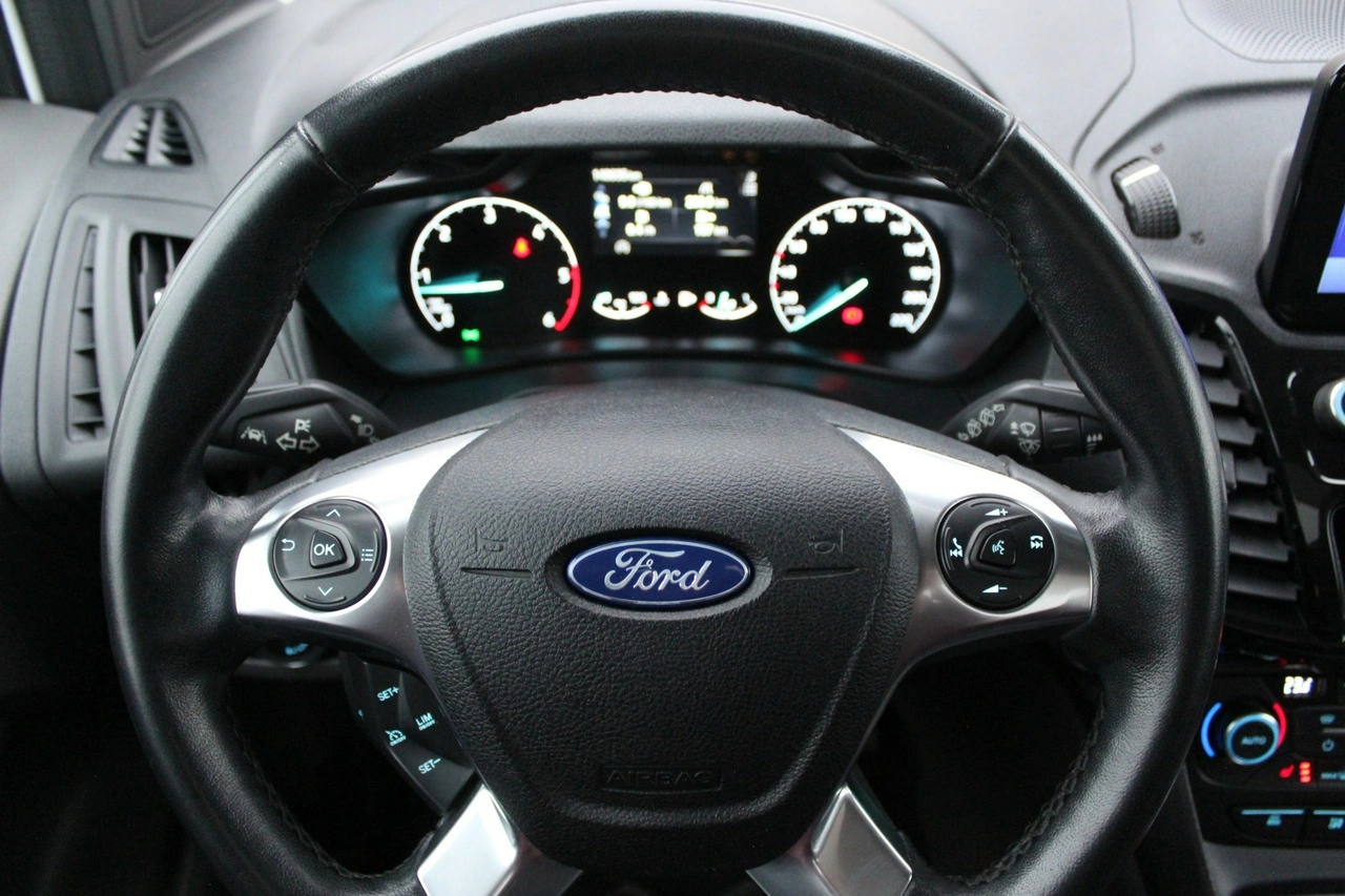 Ford Tourneo Connect - Zdjęcie 13