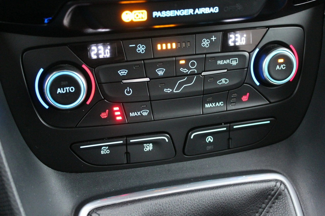 Ford Tourneo Connect - Zdjęcie 16