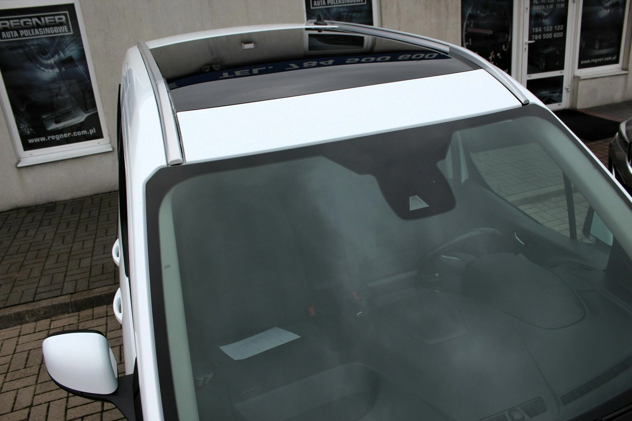 Ford Tourneo Connect - Zdjęcie 21