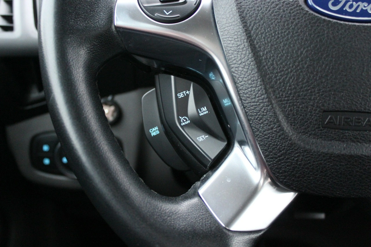 Ford Tourneo Connect - Zdjęcie 22