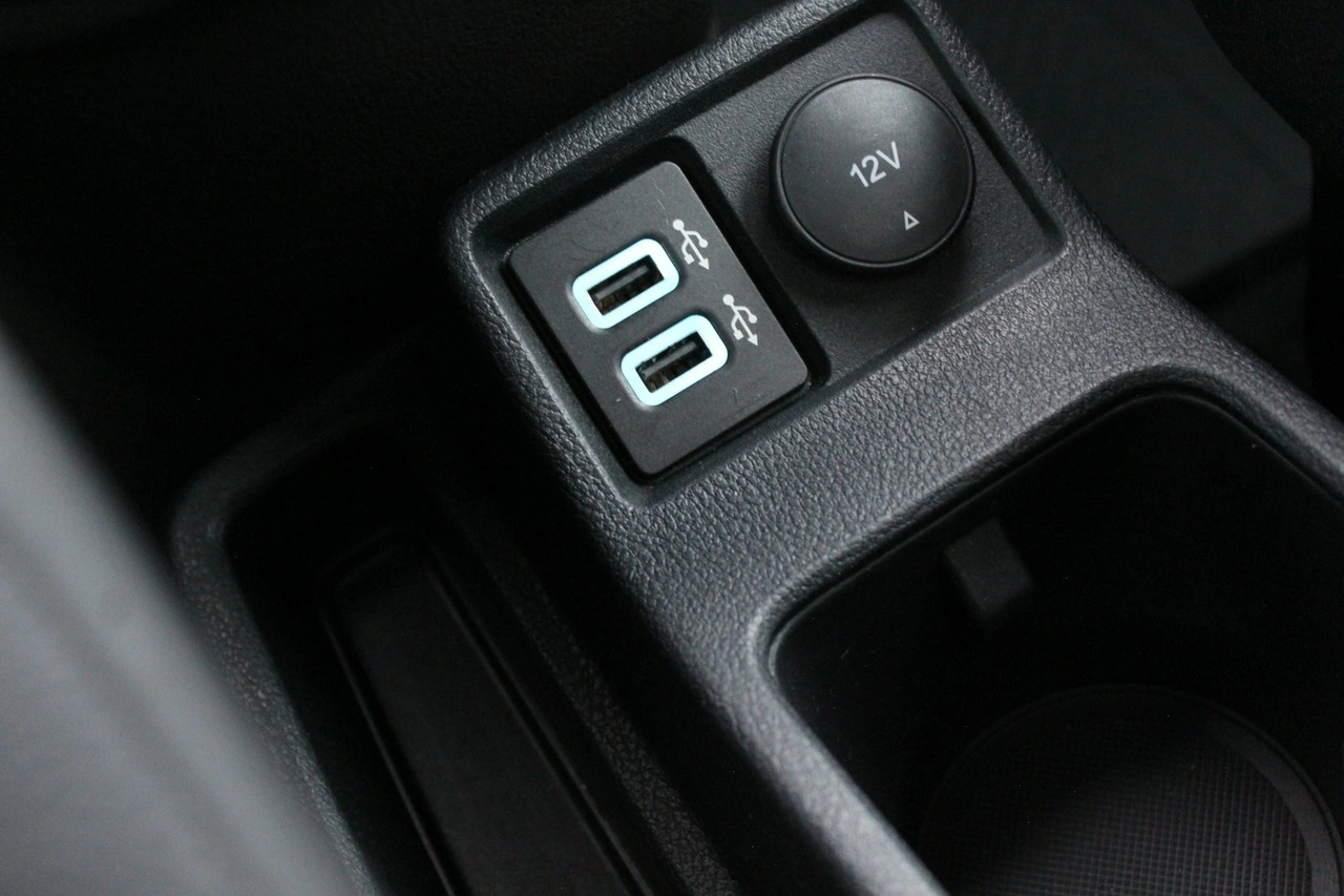 Ford Tourneo Connect - Zdjęcie 25