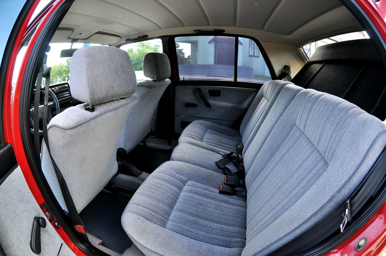 Volkswagen Golf - Zdjęcie 9