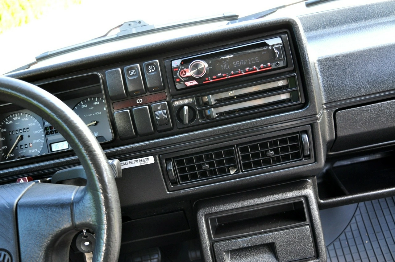 Volkswagen Golf - Zdjęcie 14