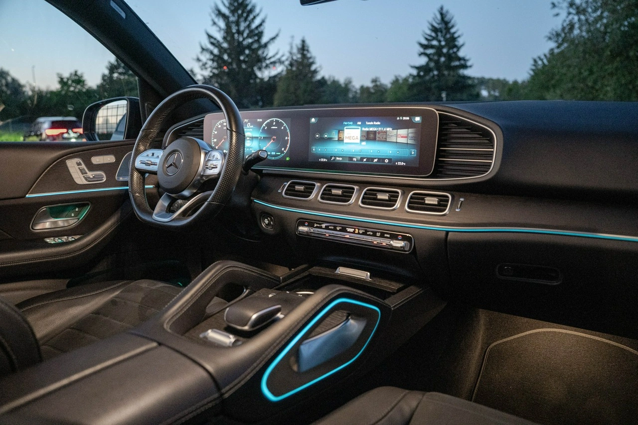 Mercedes GLE 300 - Zdjęcie 15