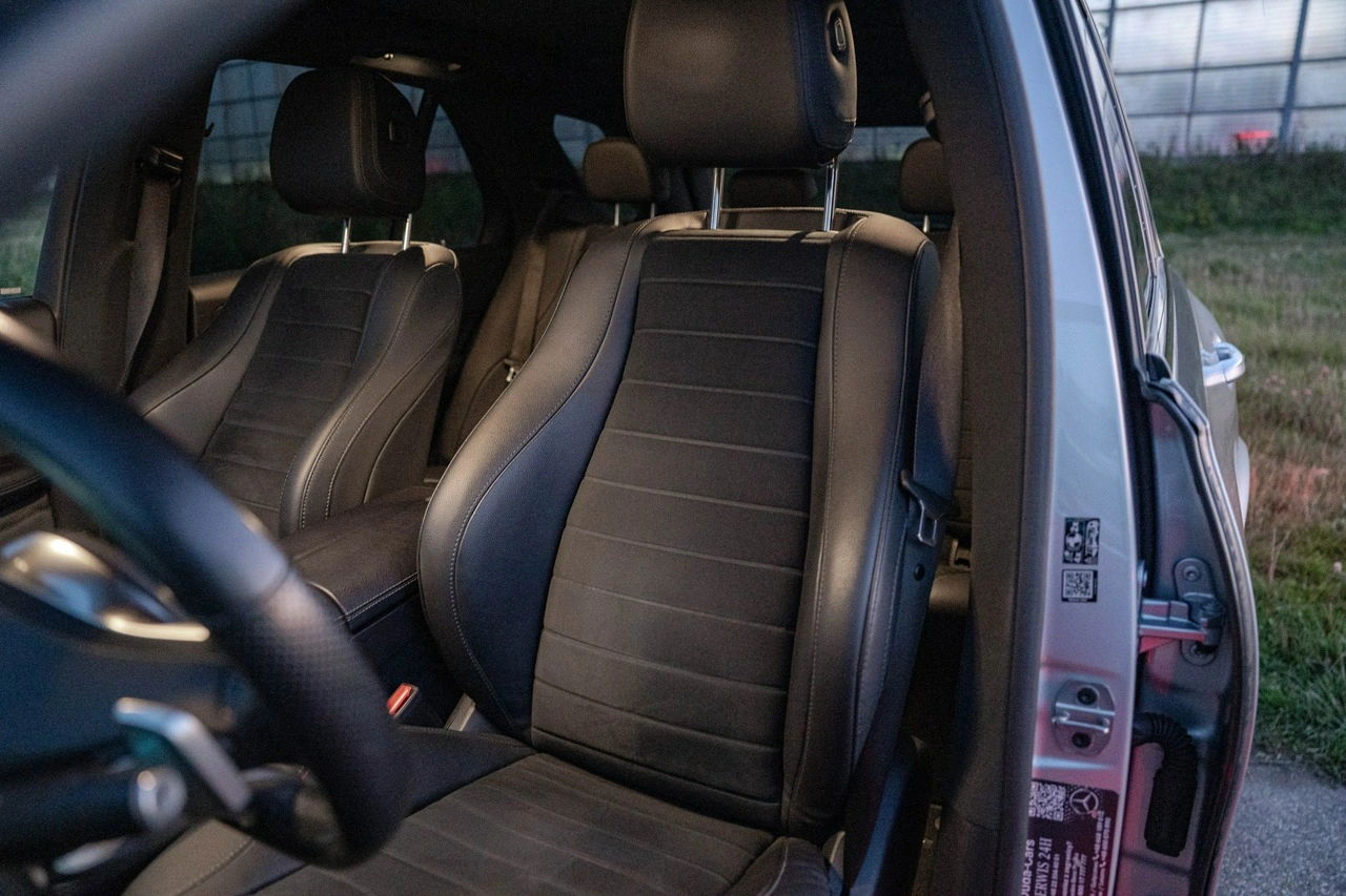 Mercedes GLE 300 - Zdjęcie 18