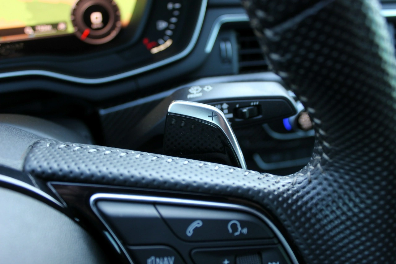 Audi RS5 - Zdjęcie 30