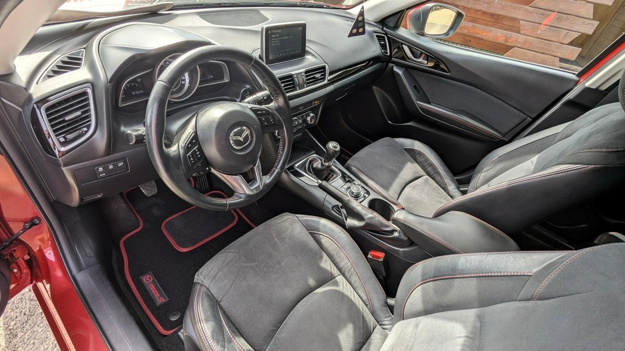 Mazda 3 - Zdjęcie 14