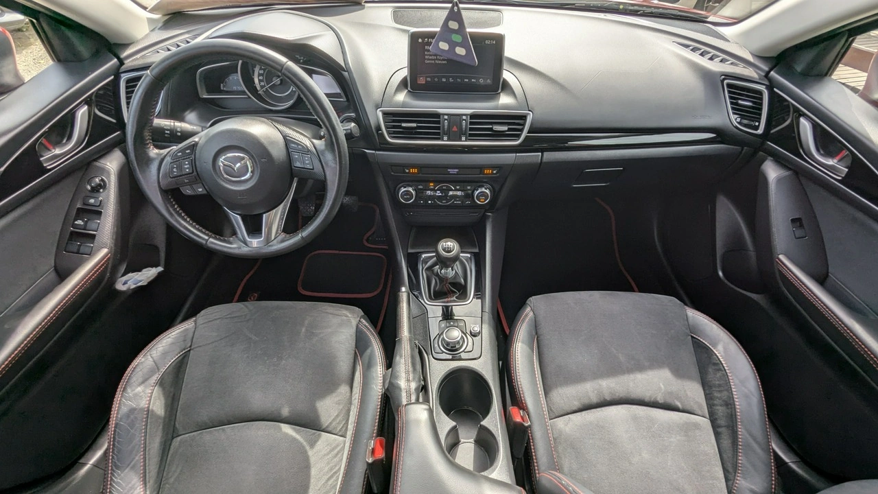 Mazda 3 - Zdjęcie 19