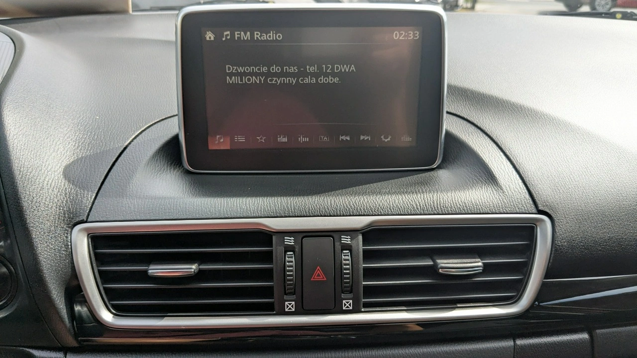 Mazda 3 - Zdjęcie 26