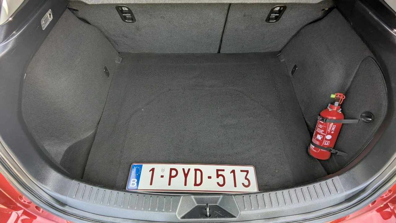 Mazda 3 - Zdjęcie 33