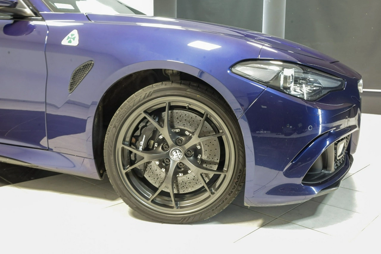 Alfa Romeo Giulia - Zdjęcie 2