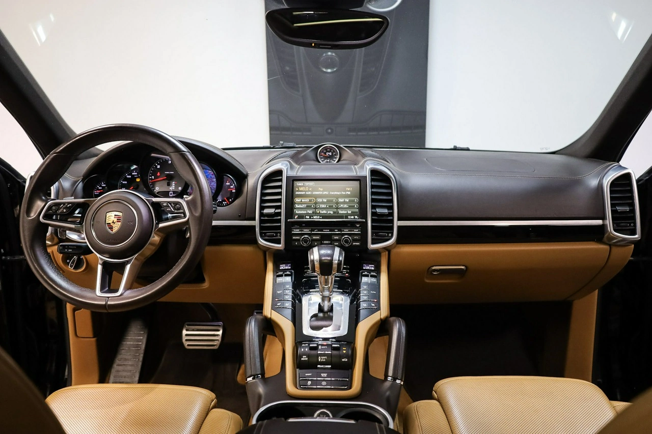 Porsche Cayenne S - Zdjęcie 13