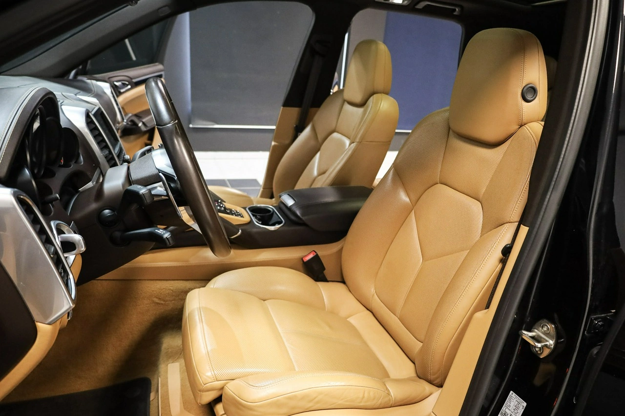 Porsche Cayenne S - Zdjęcie 15