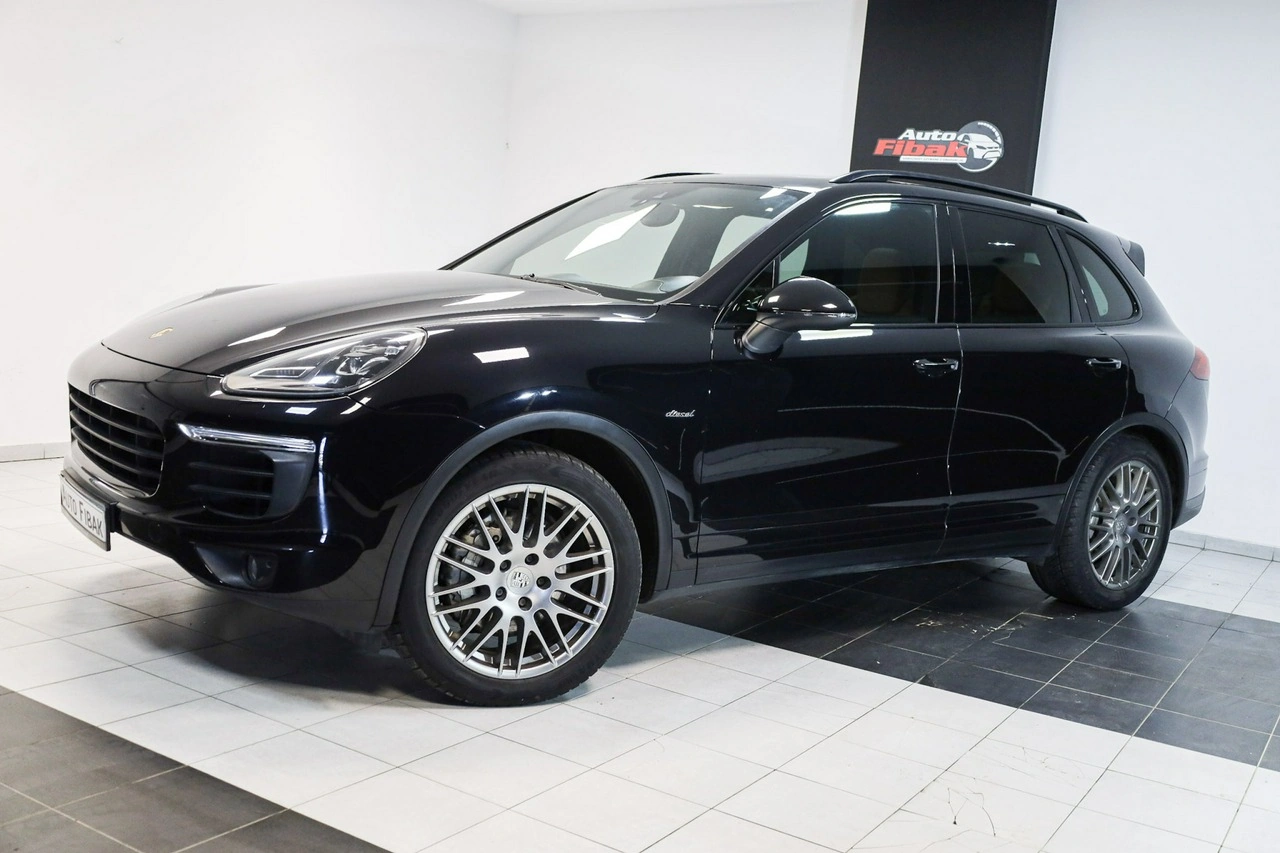 Porsche Cayenne S - Zdjęcie 3
