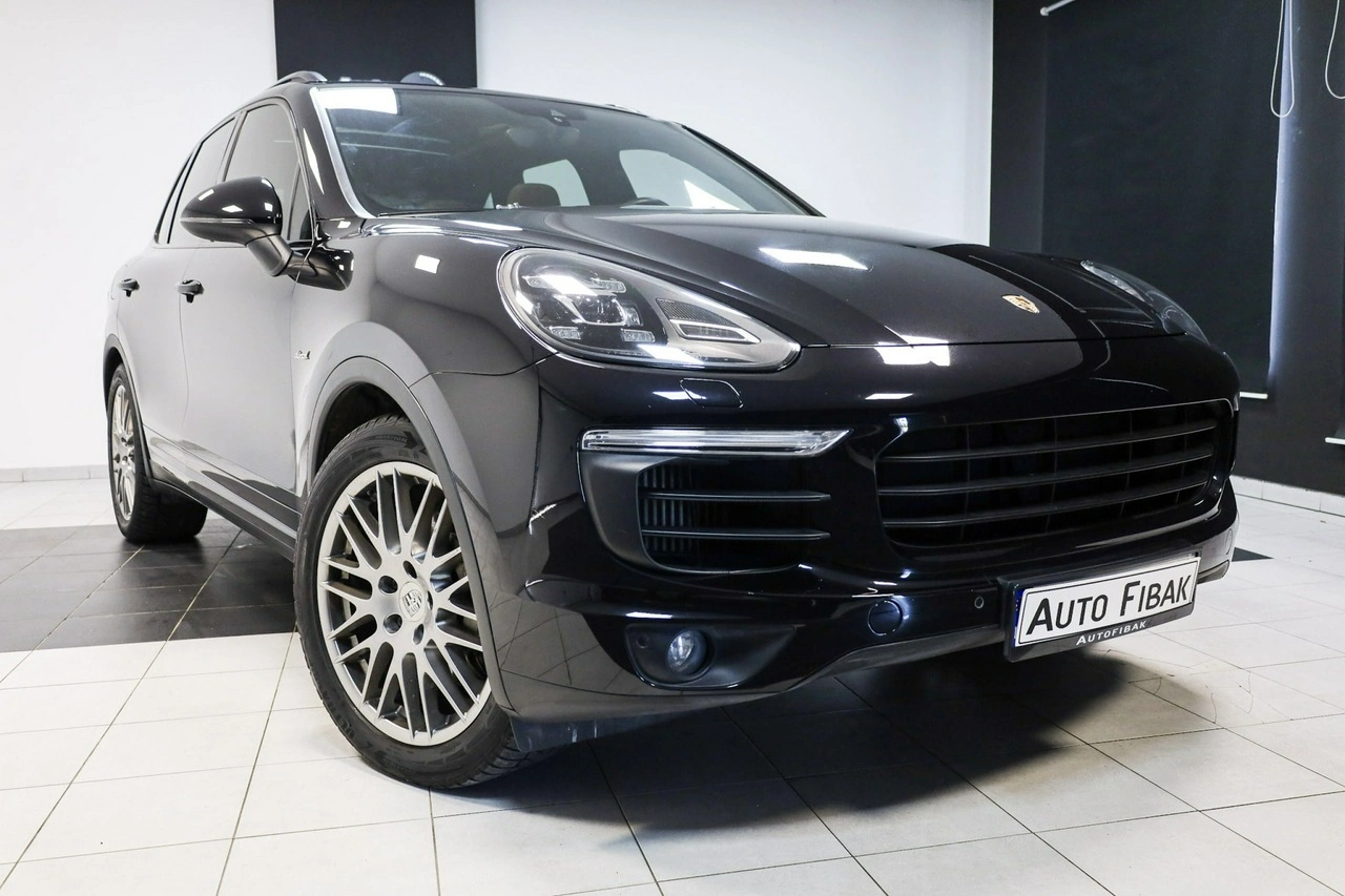 Porsche Cayenne S - Zdjęcie 4