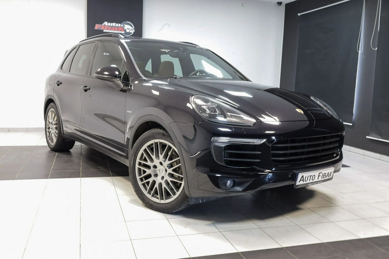 Porsche Cayenne S - Zdjęcie 6