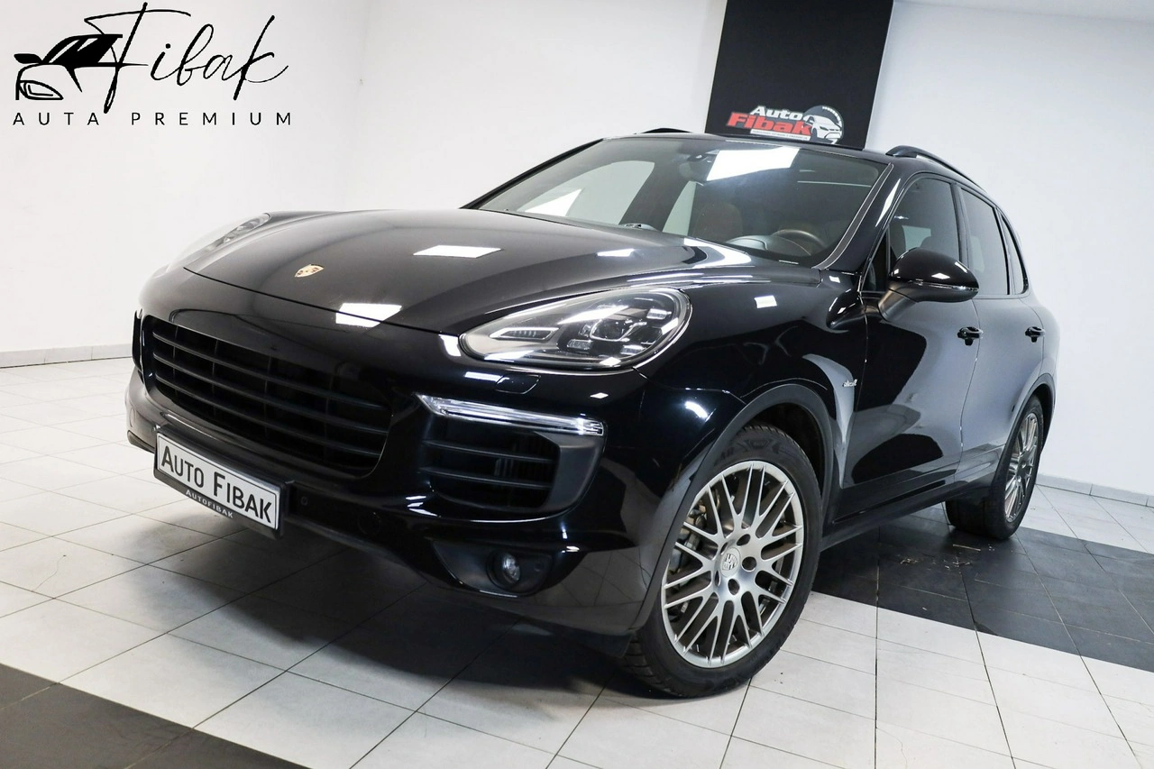 Porsche Cayenne S - Główne zdjęcie
