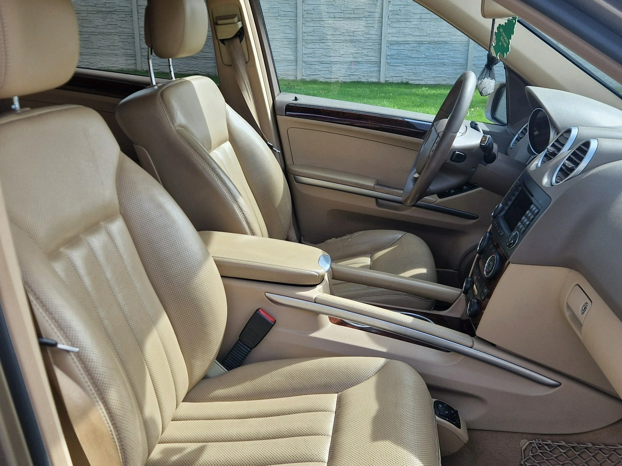 Mercedes ML 420 - Zdjęcie 24