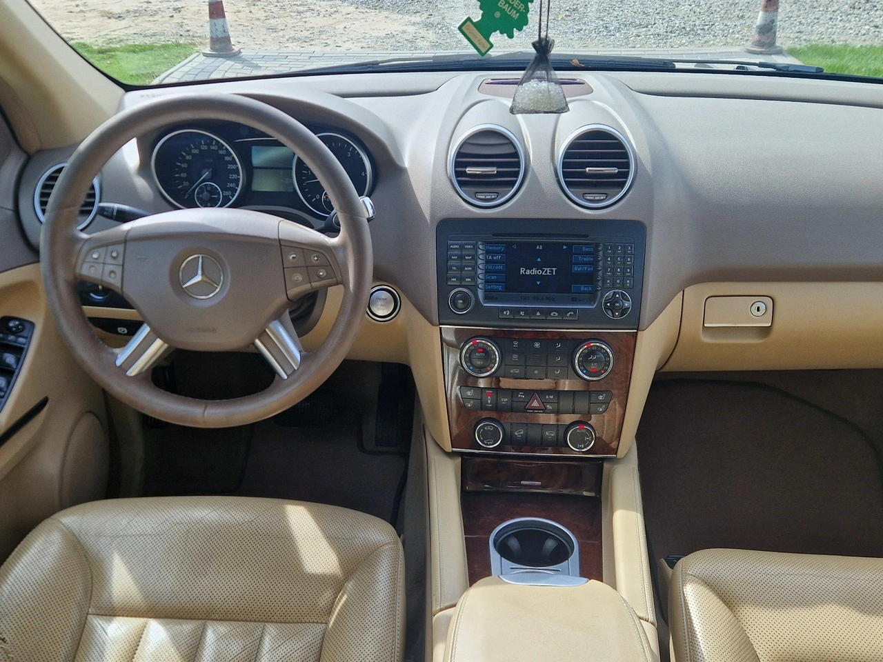 Mercedes ML 420 - Zdjęcie 28