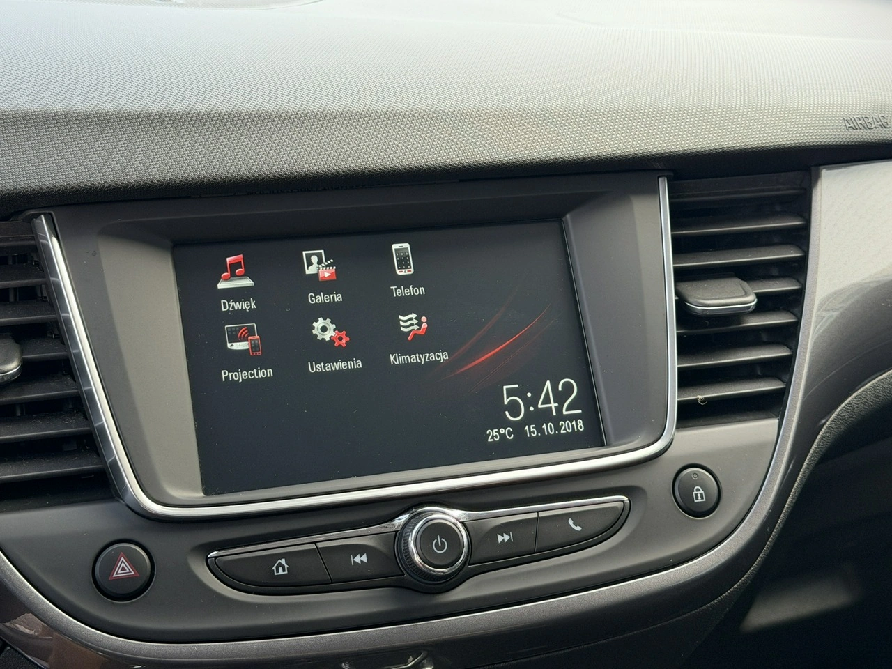 Opel Crossland X - Zdjęcie 24