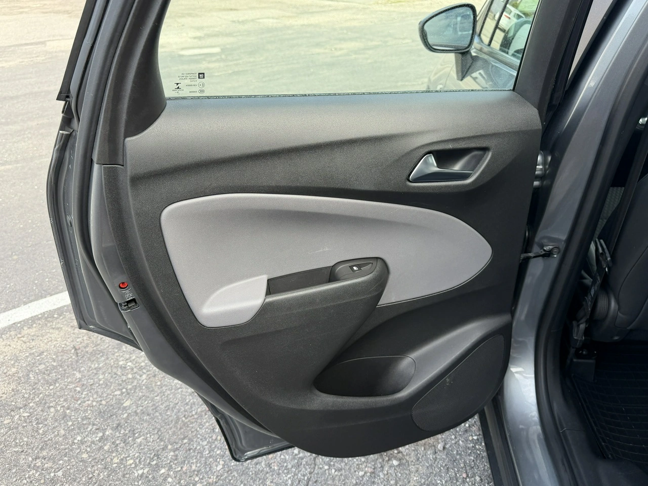 Opel Crossland X - Zdjęcie 26