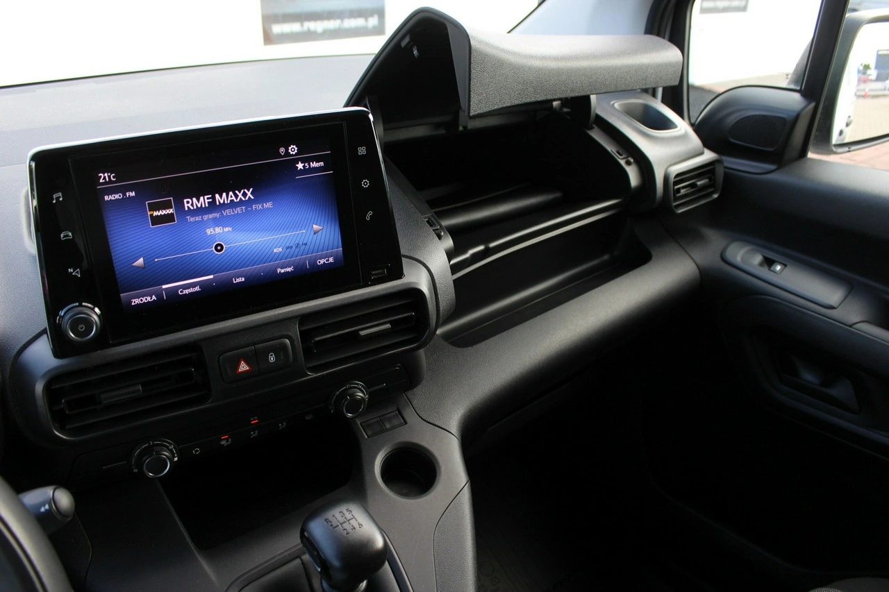 Toyota Proace City - Zdjęcie 21