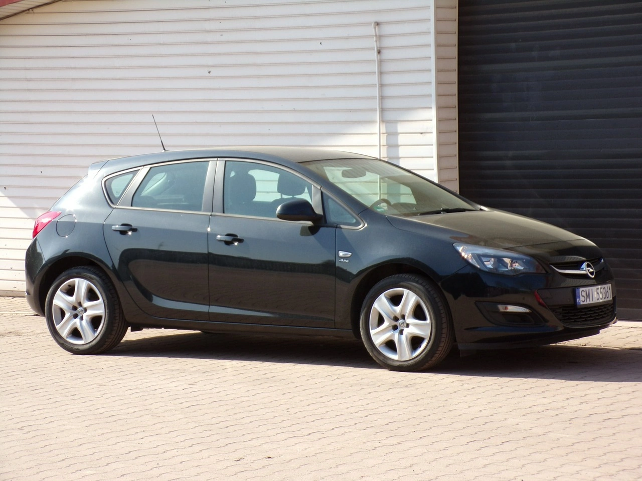 Opel Astra - Zdjęcie 12