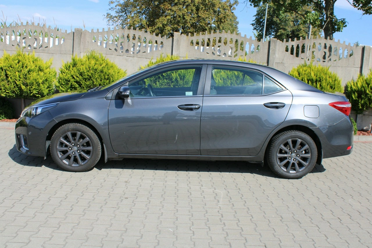 Toyota Corolla - Zdjęcie 3