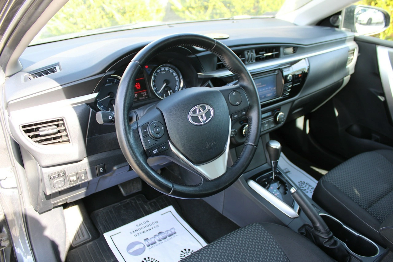 Toyota Corolla - Zdjęcie 45